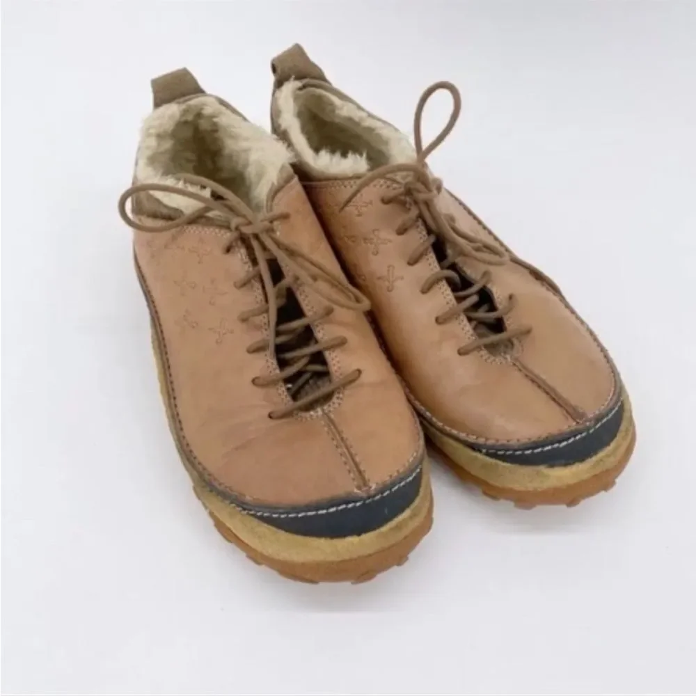 ‎Merrell classic sherpa shoes 7.5